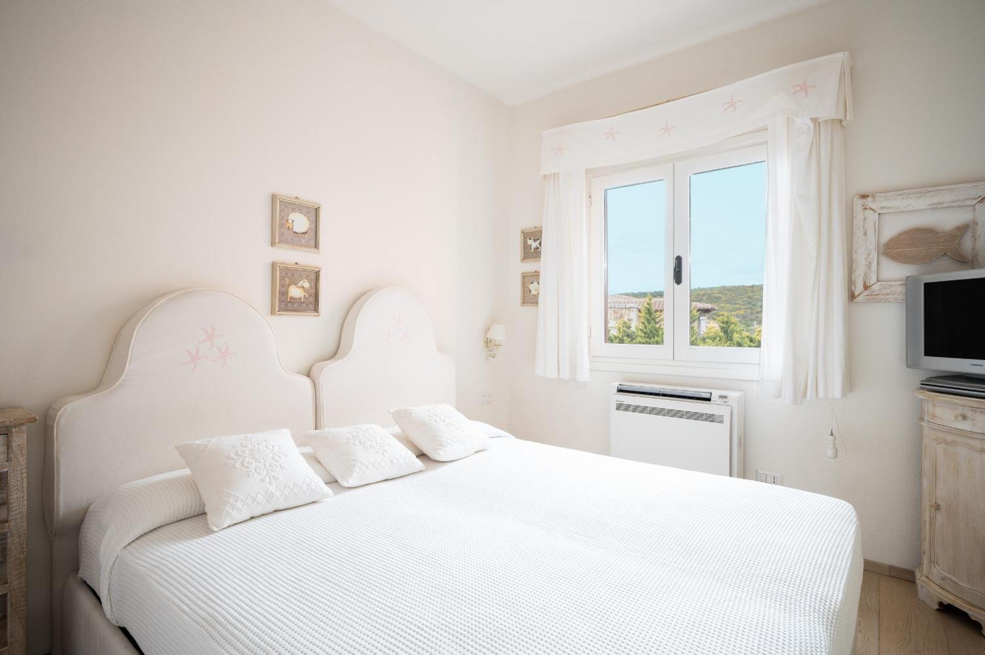 S'Abba Seafront Apartments - Your House In Sardinia Golfo Aranci Εξωτερικό φωτογραφία