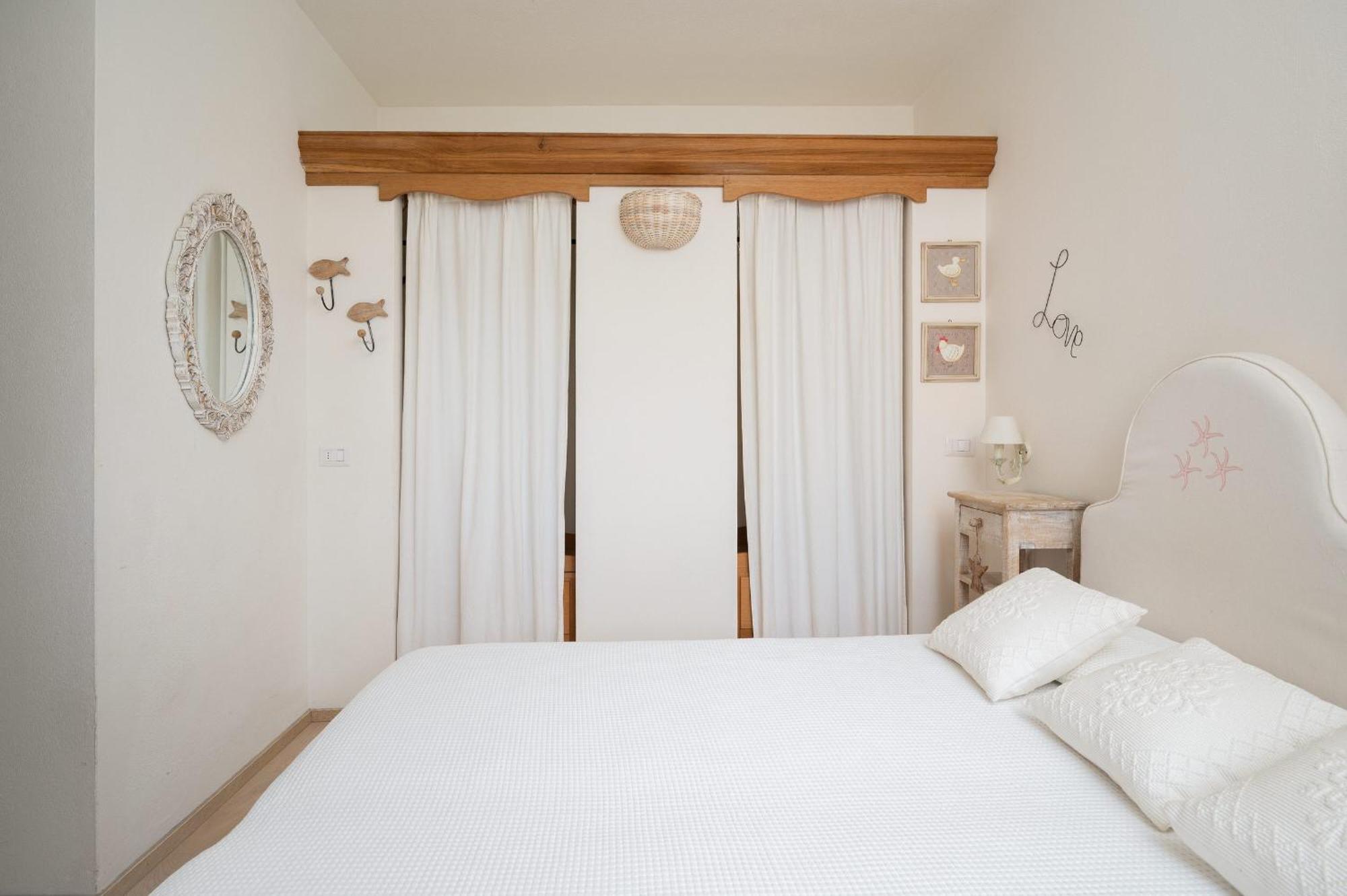 S'Abba Seafront Apartments - Your House In Sardinia Golfo Aranci Εξωτερικό φωτογραφία