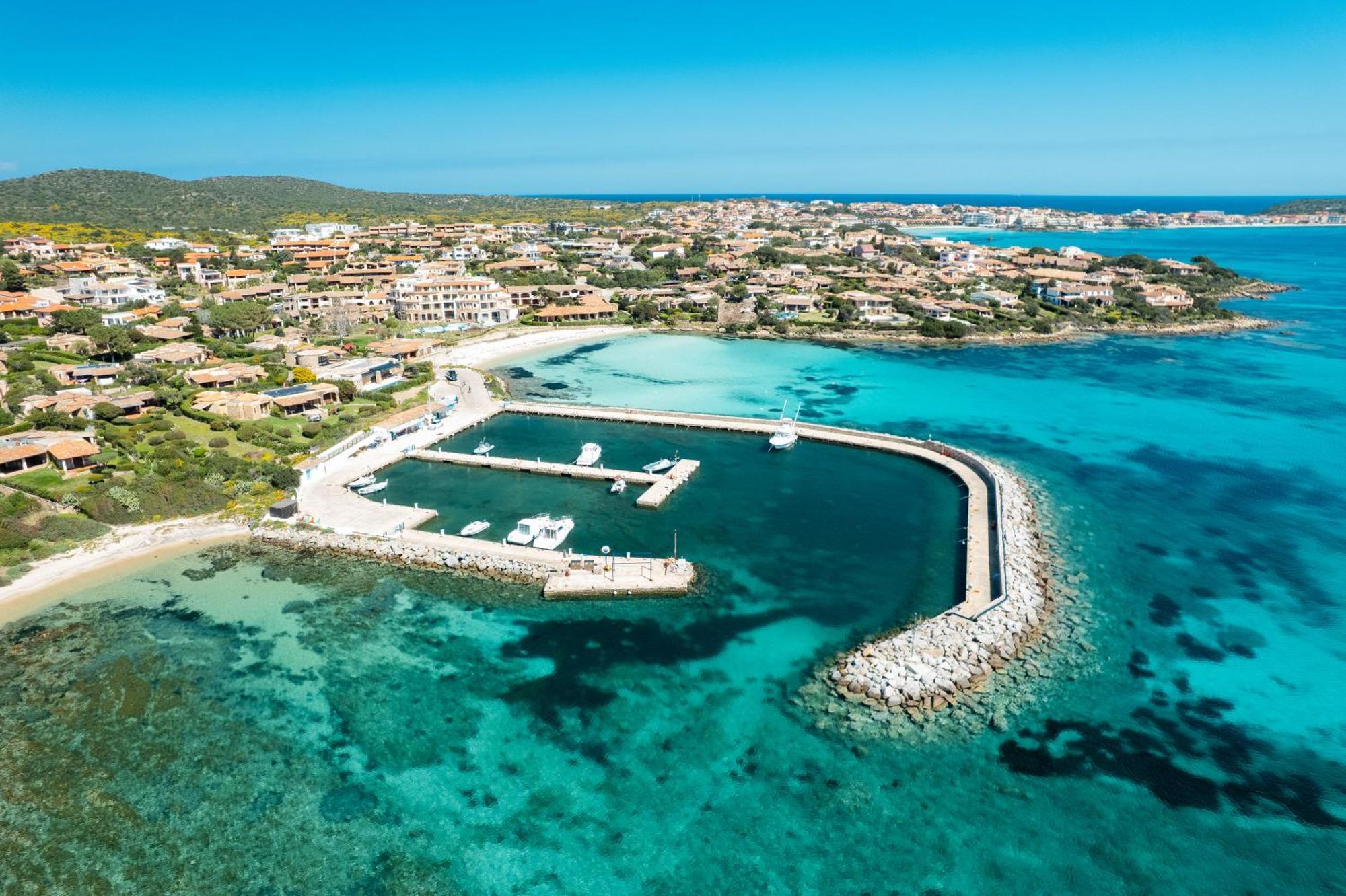 S'Abba Seafront Apartments - Your House In Sardinia Golfo Aranci Εξωτερικό φωτογραφία